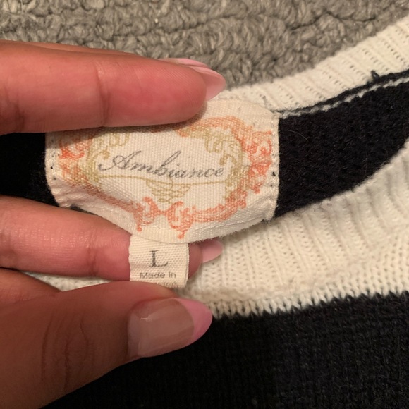 striped knitted cropped long sleeve - Picture 2 of 2